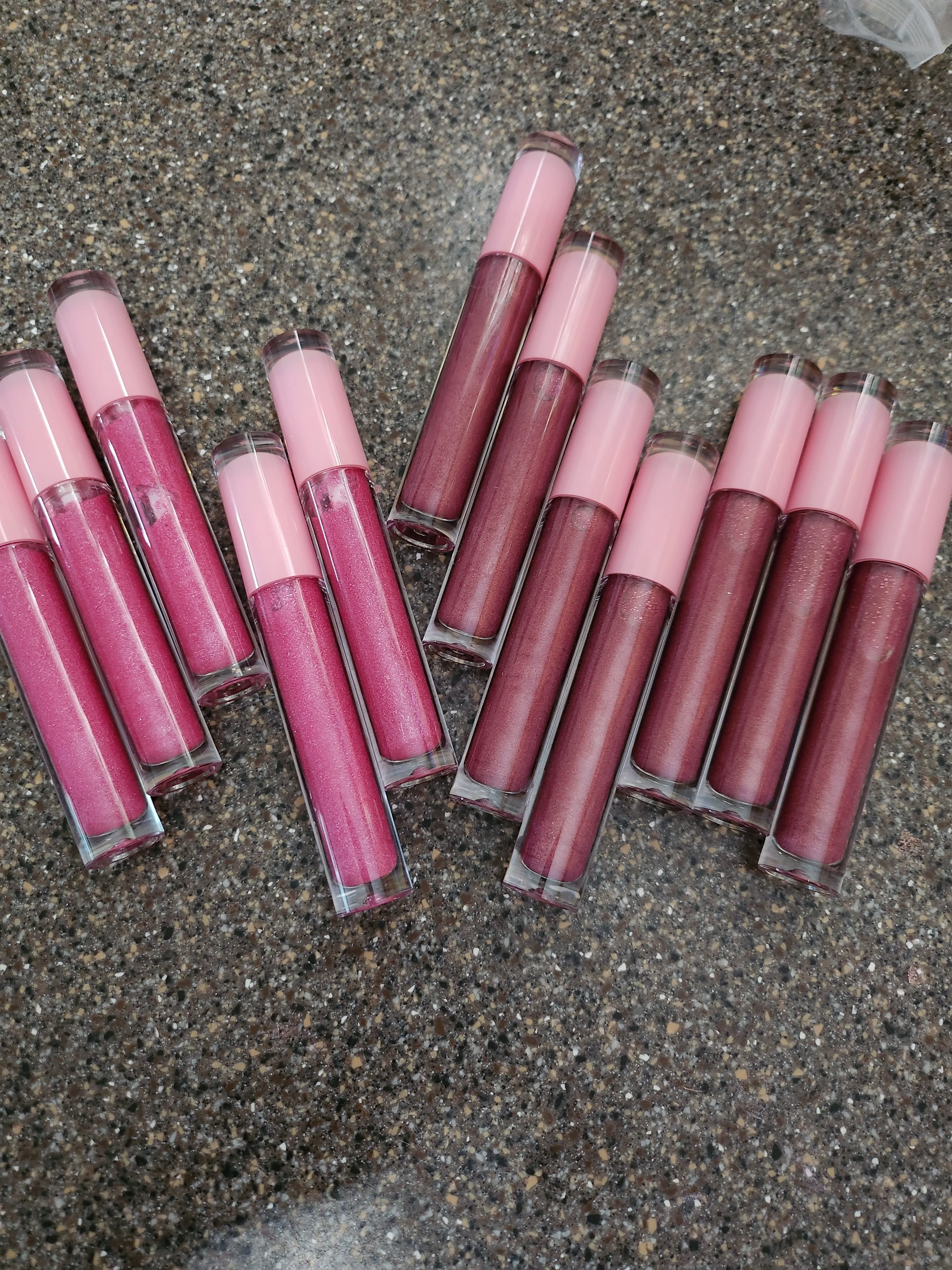 Plumping lip gloss, Hyaluronic Acid Infused