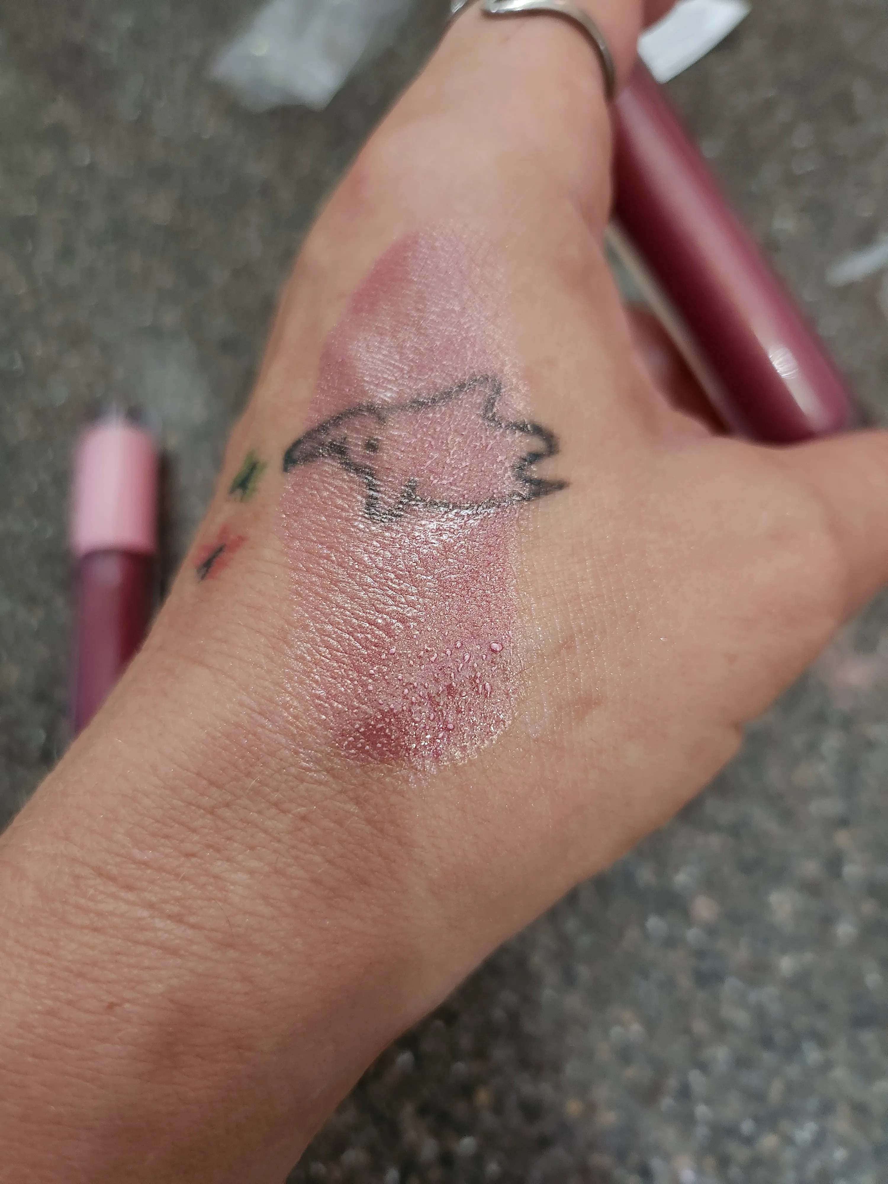 Plumping lip gloss, Hyaluronic Acid Infused